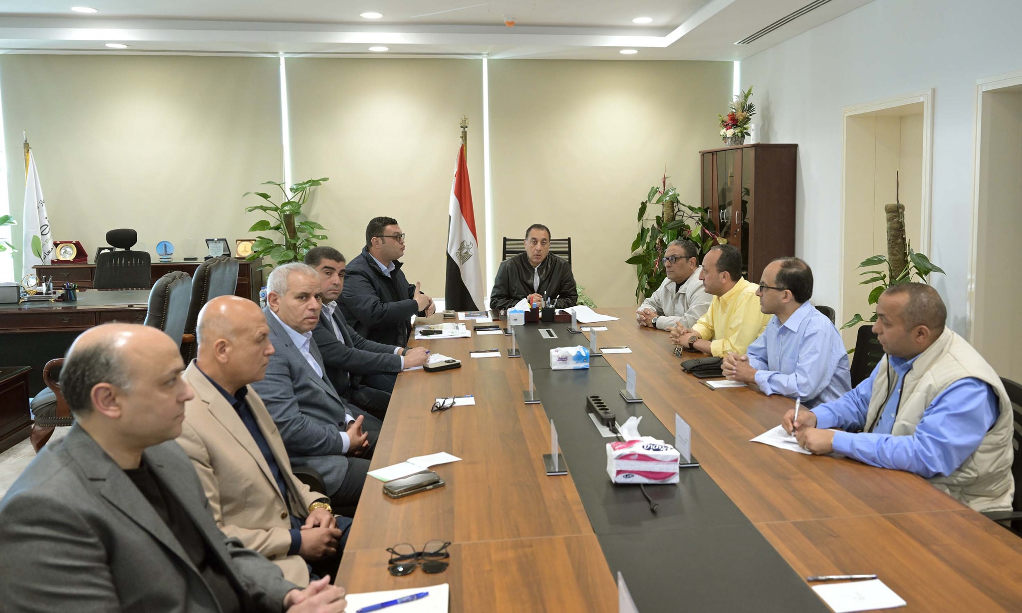 مدبولي يعقد اجتماعا لاستعراض موقف تنفيذ المشروعات التنموية