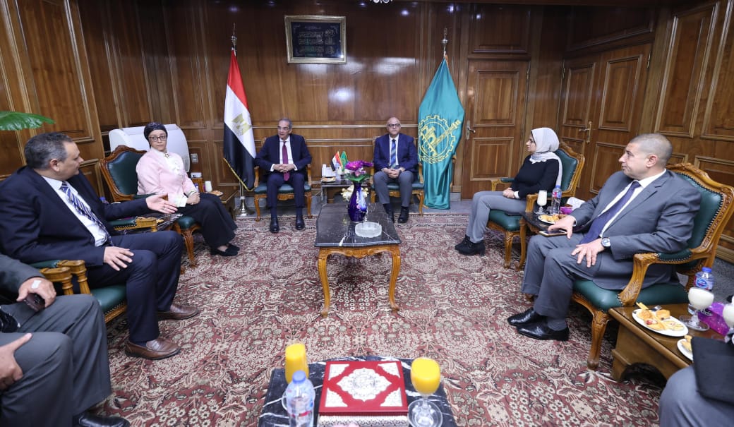 وزير الاتصالات نخطط لإضافة 150 برج جديد في القليوبية لتقوية الشبكات