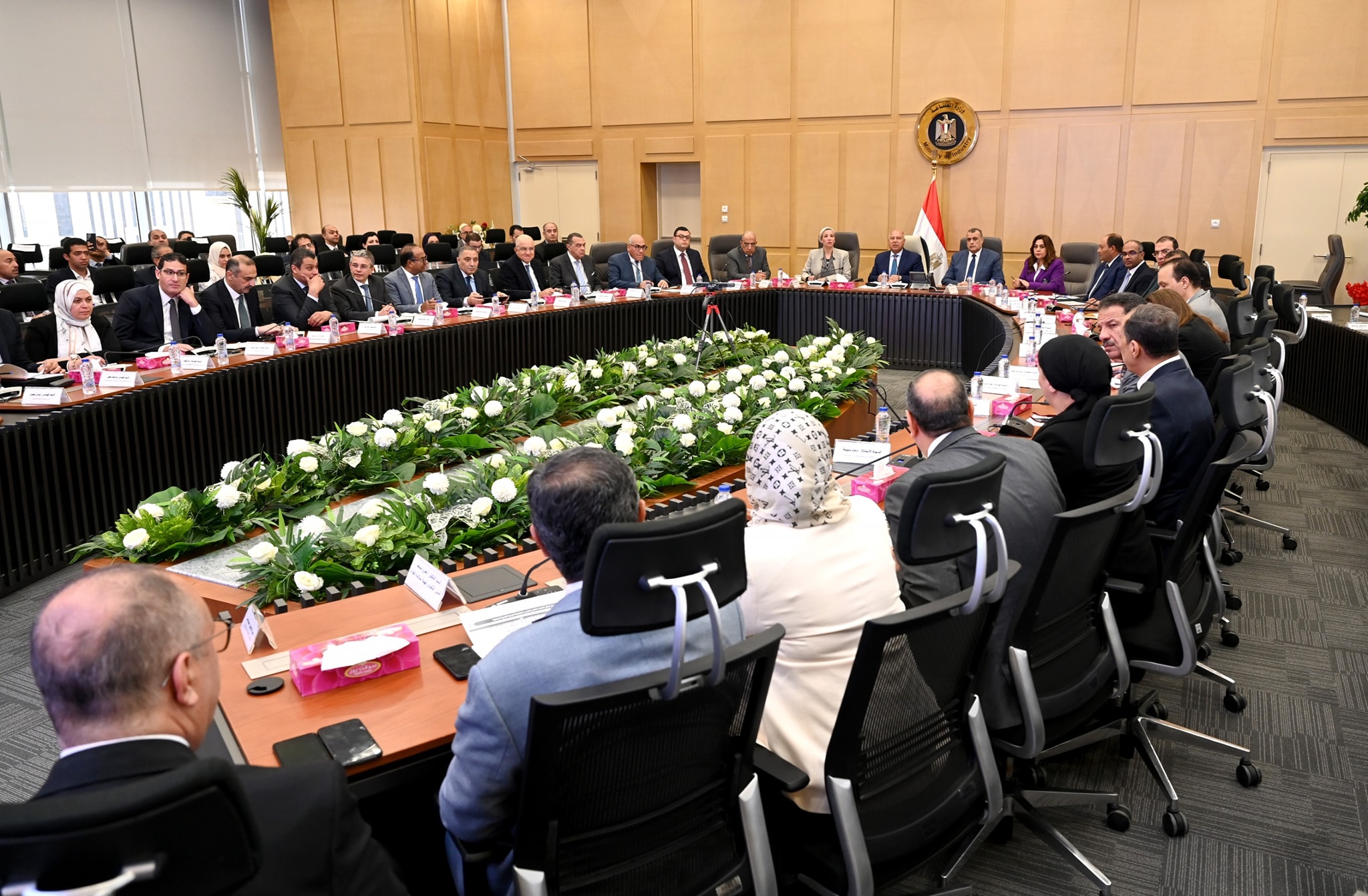 كامل الوزير يترأس اجتماع المجموعة الوزارية للتنمية الصناعية
