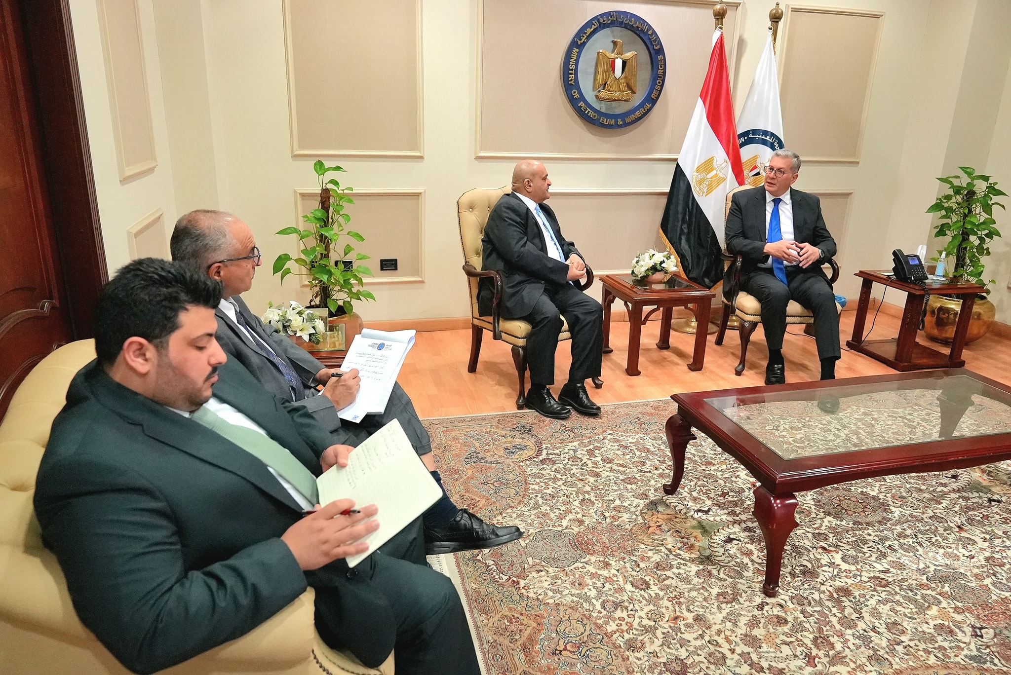 وزير البترول يستقبل الأمين العام لمنظمة الأقطار العربية