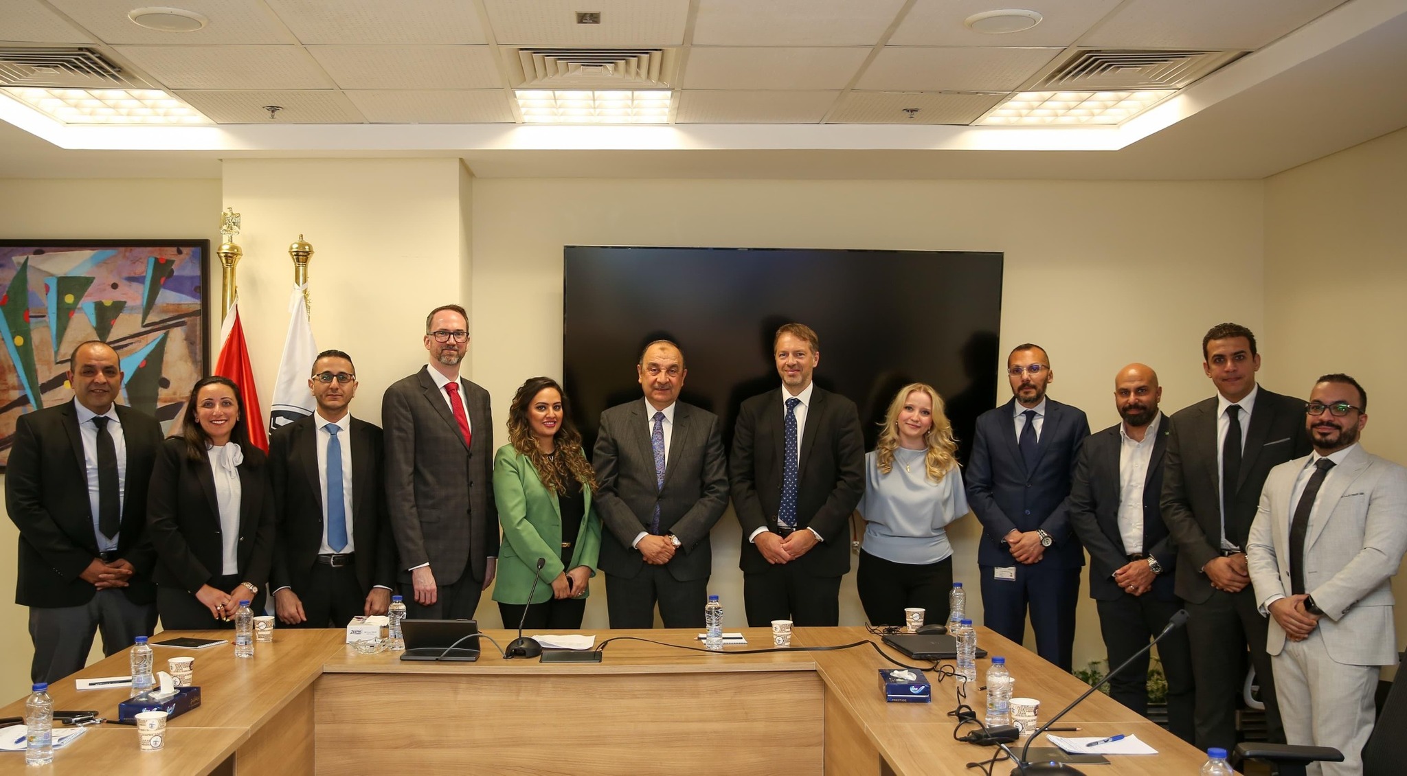 وزير قطاع الأعمال يبحث فرص التعاون والاستثمار مع الدنمارك