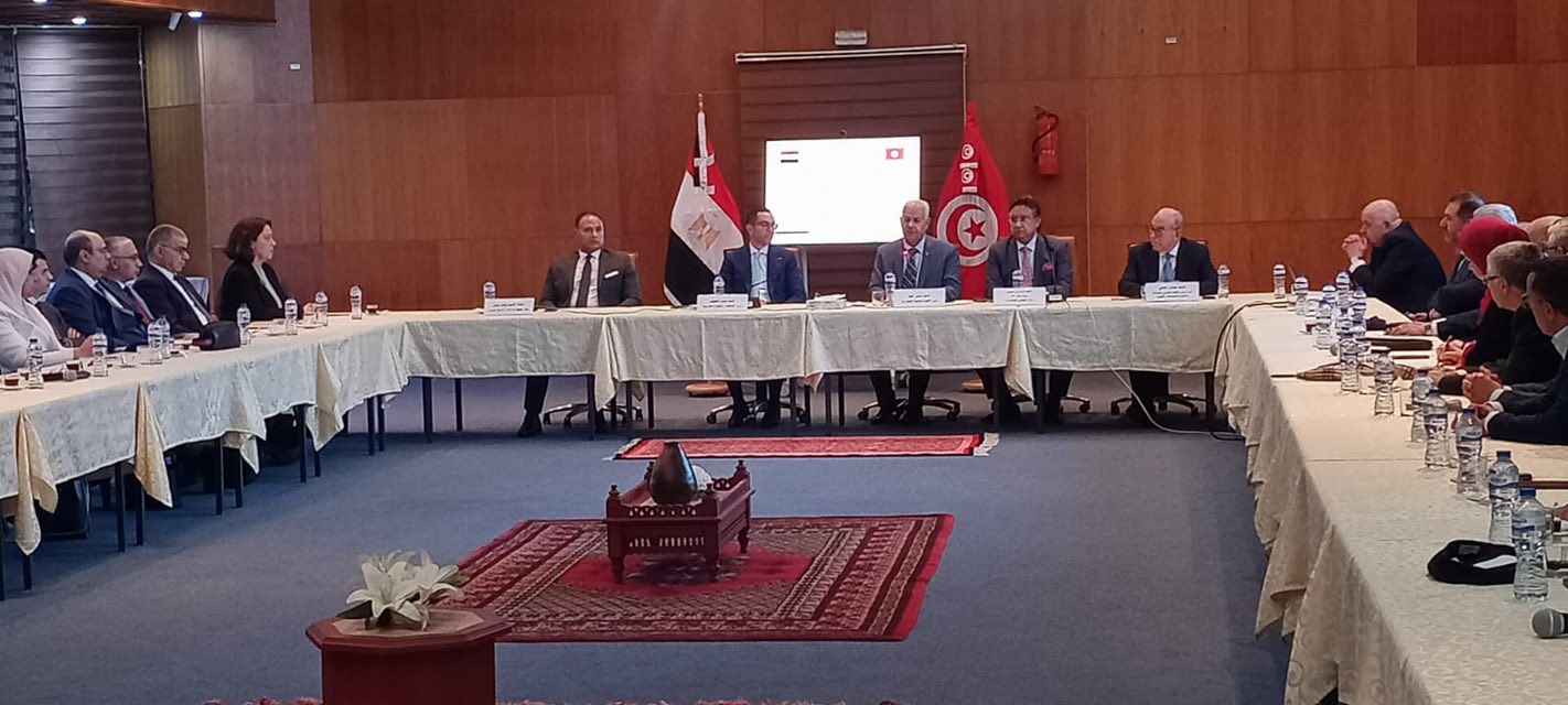 وزير الاستثمار في اجتماع المائدة المستديرة المصرية التونسية