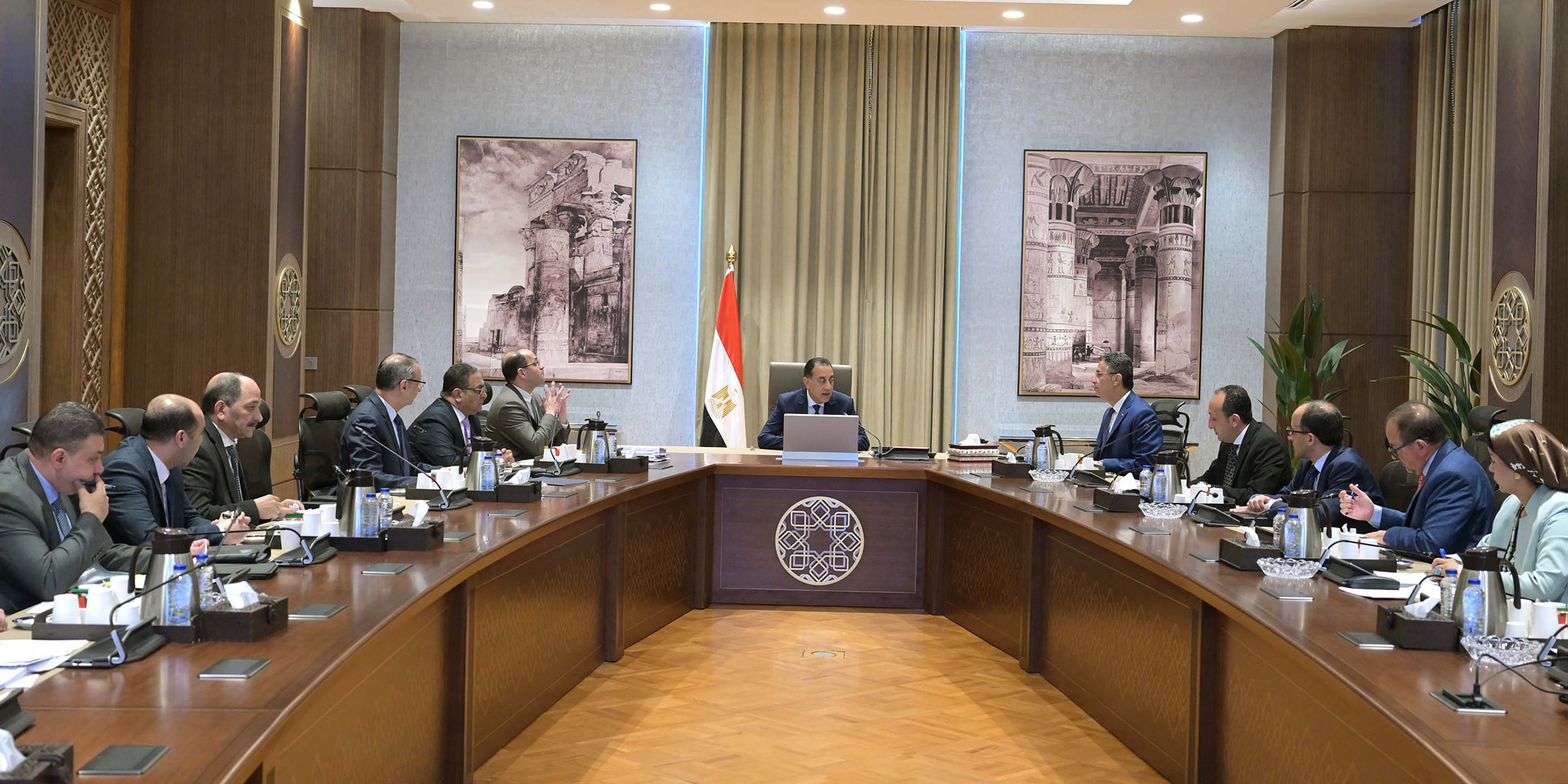 مدبولي يتابع عدد من ملفات العمل بين المالية والتموين