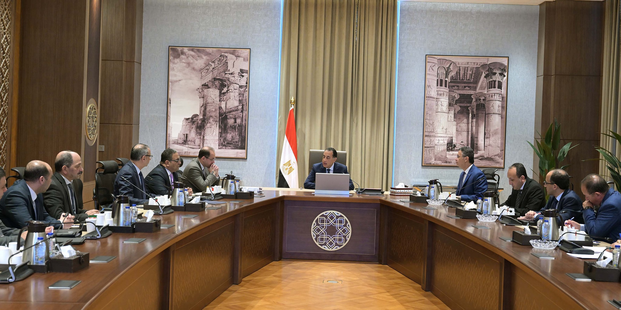 مدبولي يتابع عدد من ملفات العمل بين المالية والتموين