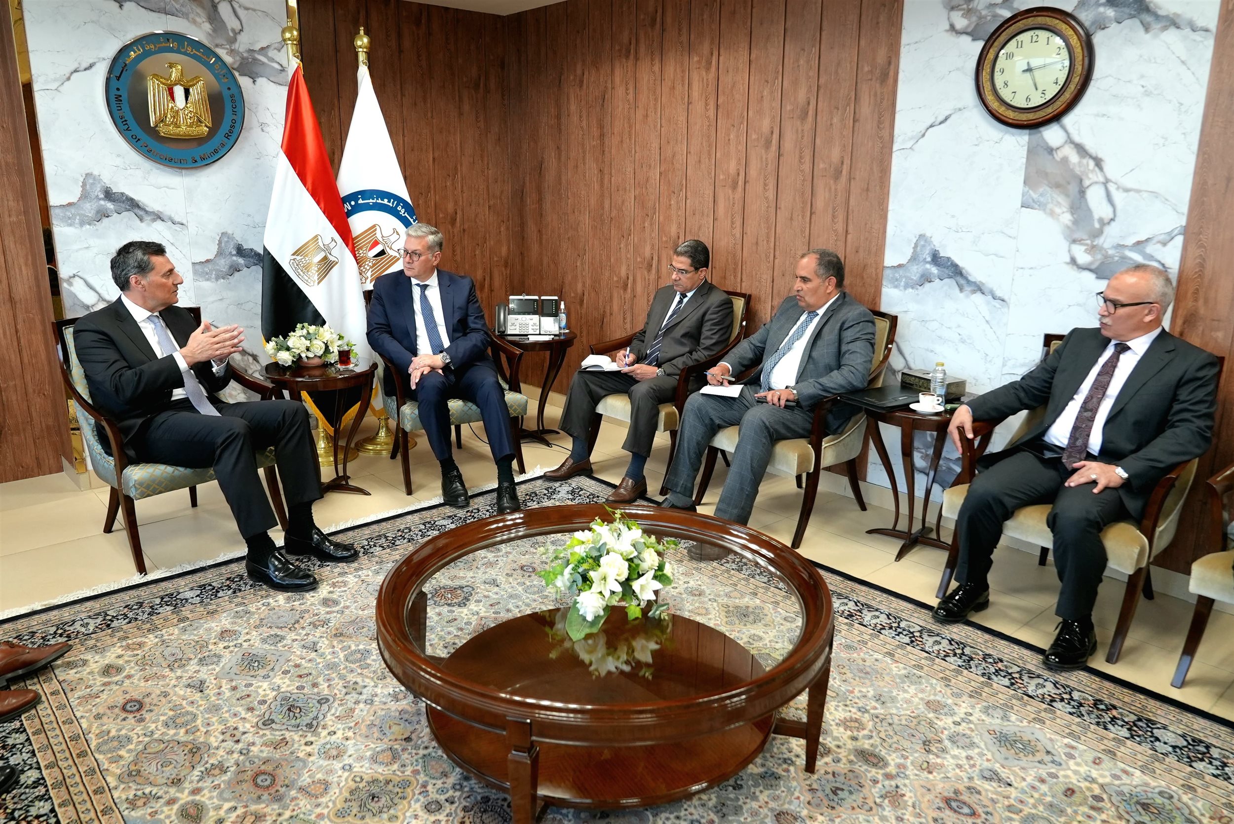 وزير البترول يستقبل رئيس شركة انرجين اليونانية