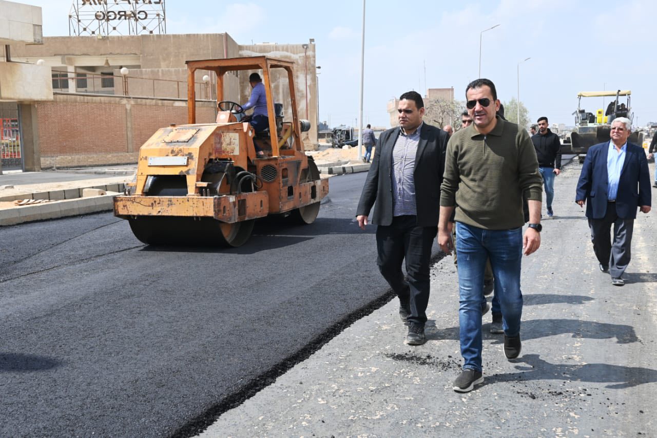 استكمال تطوير الطرق ورفع كفاءة المناطق الصناعية بعددٍ من المدن