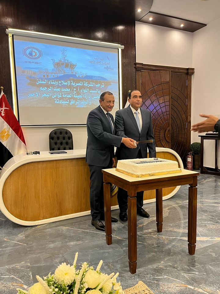 موانئ البحر الأحمر توقع عقد مع الشركة المصرية لإصلاح وبناء السفن