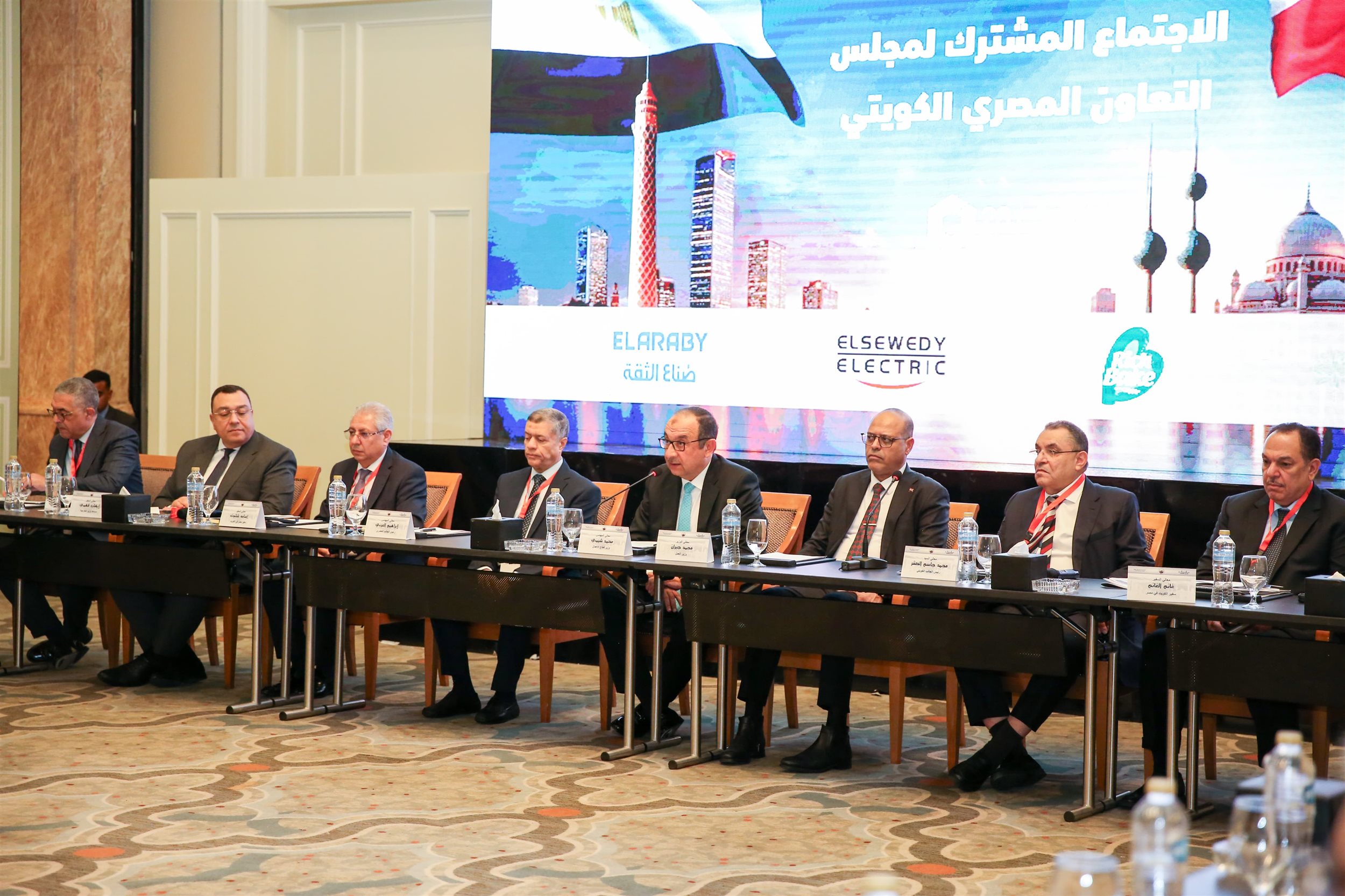 وزير قطاع الأعمال يترأس اجتماع مجلس التعاون المصري الكويتي