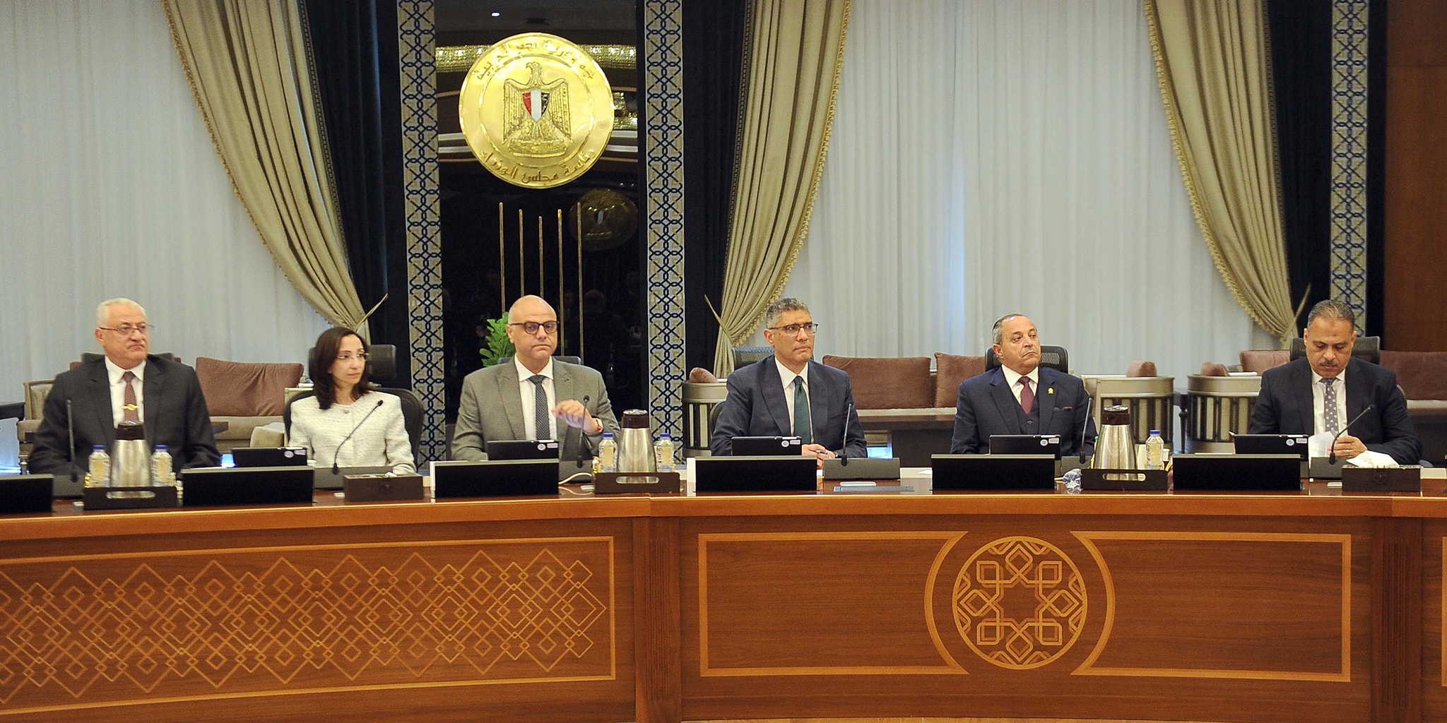 رئيس الوزراء يترأس الاجتماع السابع لمجلس المحافظين