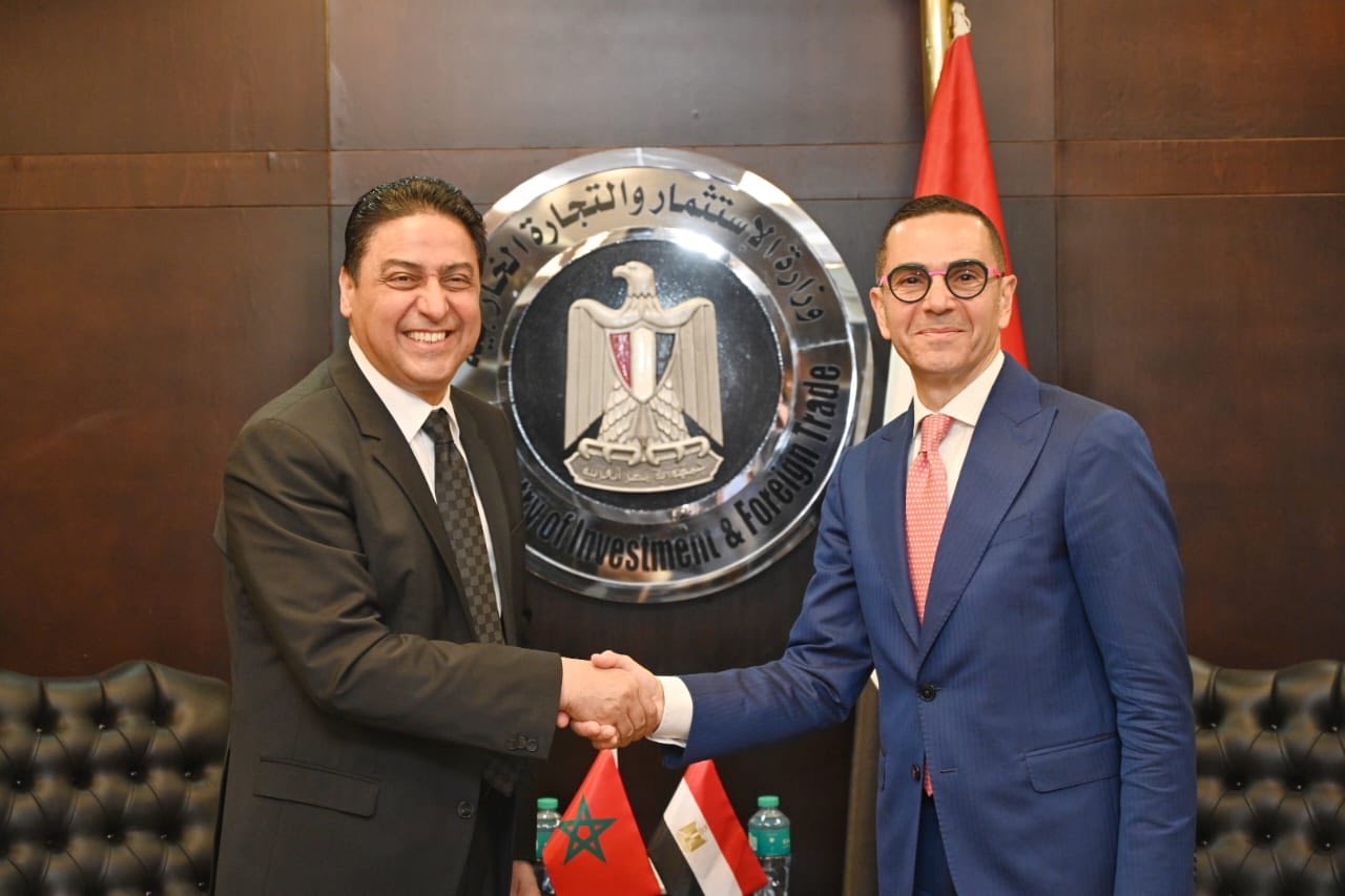 وزير الاستثمار يستقبل وزير التجارة الخارجية المغربي