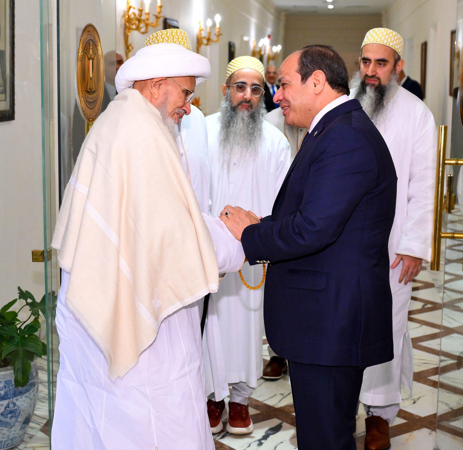الرئيس السيسي يستقبل سلطان طائفة البهرة بالهند
