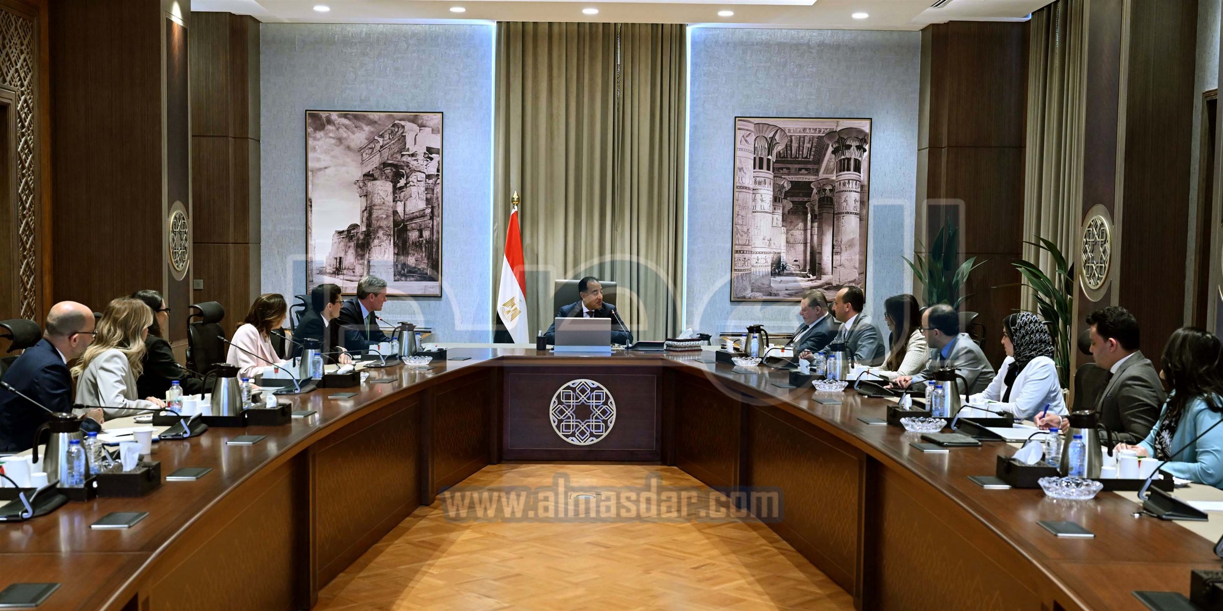 رئيس الوزراء يستقبل الرئيس التنفيذي لشركة فيزا