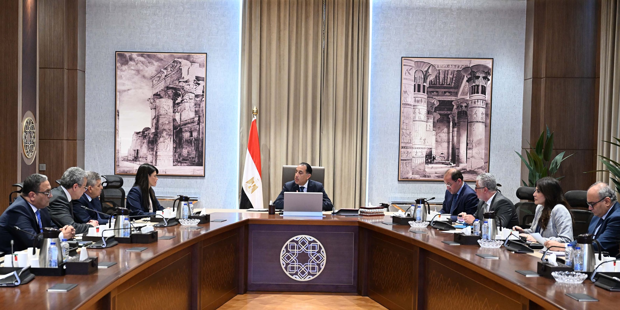 مدبولي يتابع جهود إصلاح وإعادة هيكلة الهيئات الاقتصادية