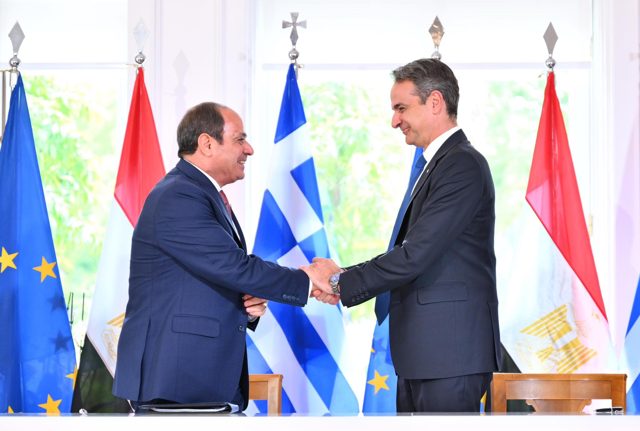 السيسي ورئيس وزراء اليونان يوقعان الإعلان المشترك بشأن الشراكة بين البلدين