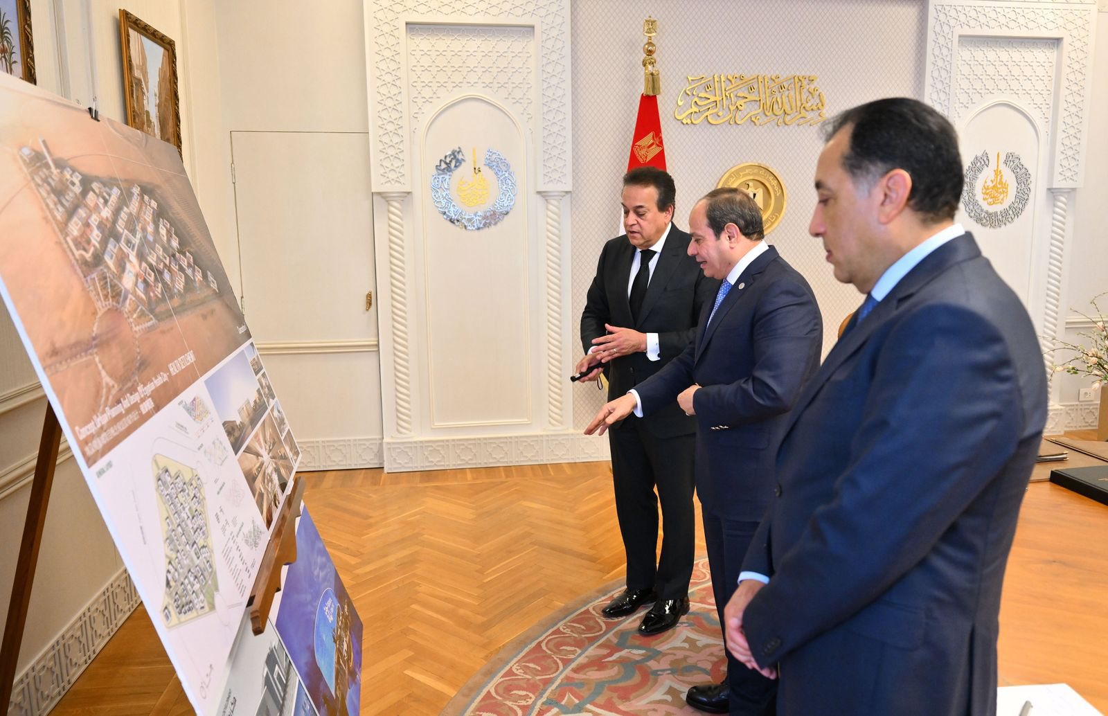 الرئيس السيسي يجتمع مع رئيس الوزراء ووزير الصحة