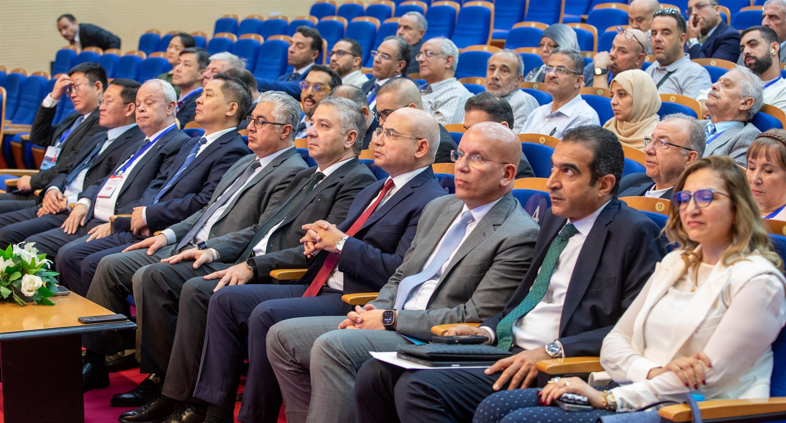 توقيع تعاقدات إضافية بين مصنع شين شينج واقتصادية قناة السويس