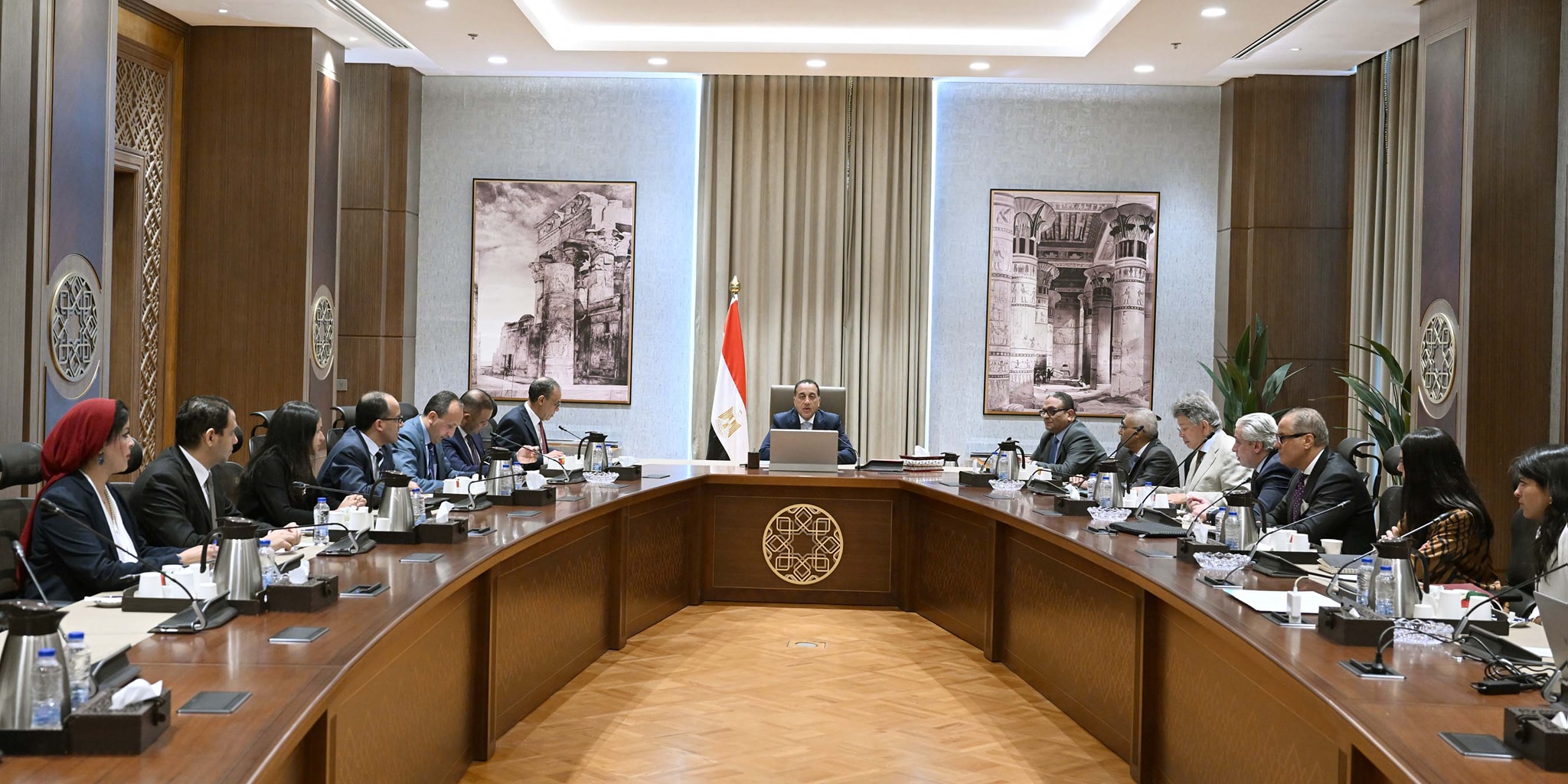 مدبولي يتابع اجراءات احتفالات افتتاح المتحف المصري الكبير