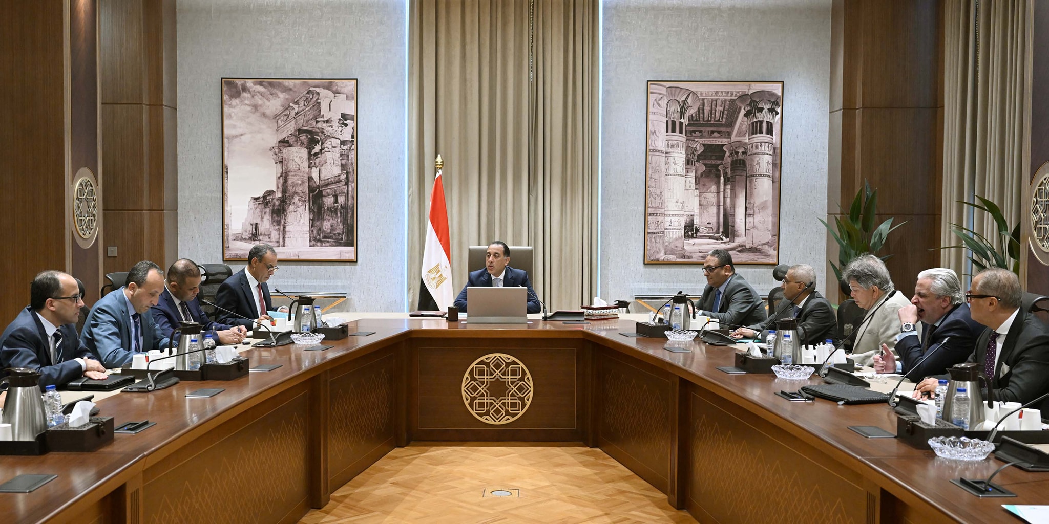 مدبولي يتابع اجراءات احتفالات افتتاح المتحف المصري الكبير