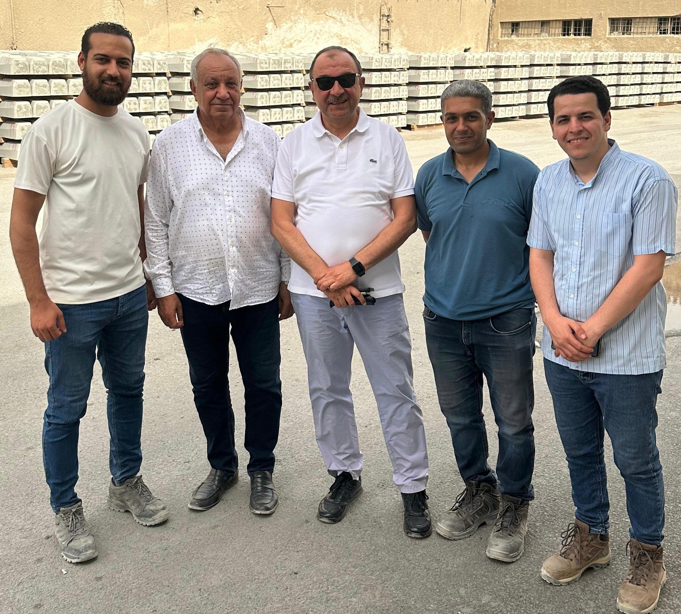 وزير قطاع الأعمال العام في زيارة مفاجئة لشركة سيجوارت