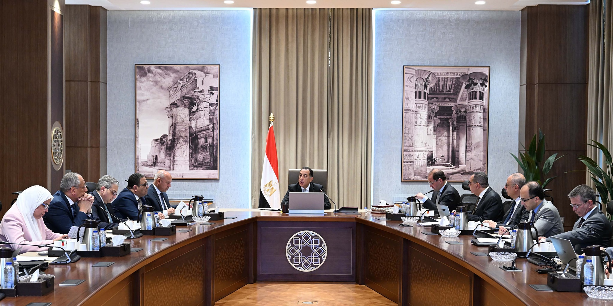 رئيس الوزراء يتابع الموقف التنفيذي لتطوير المنظومة الجمركية