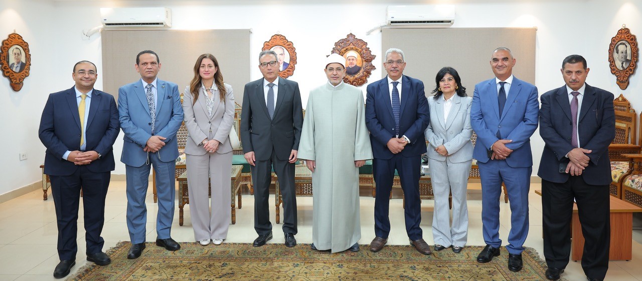 البنك الأهلي المصري يوقع بروتوكول تعاون جديد مع جامعه الأزهر