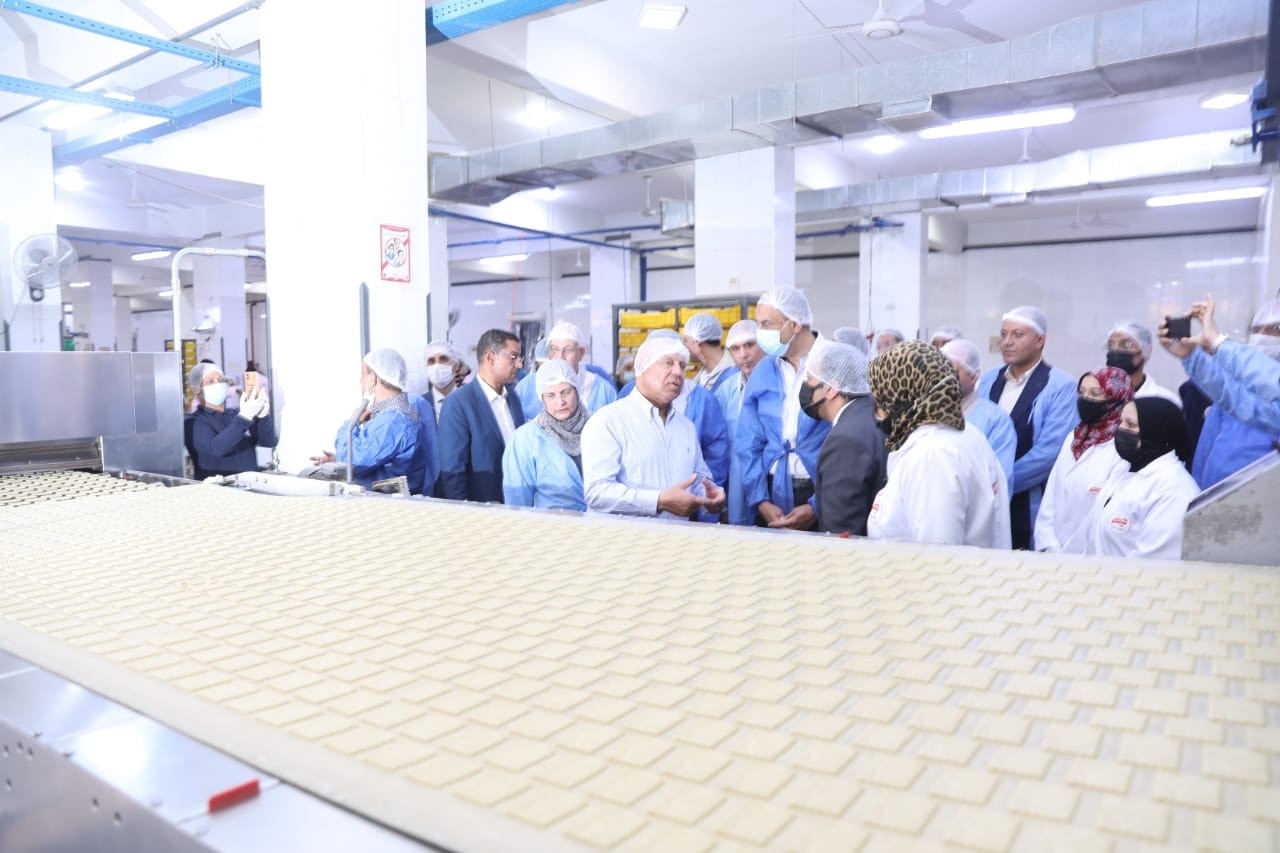 افتتاح أول مصنع لإنتاج كباسات أجهزة التبريد في مصر