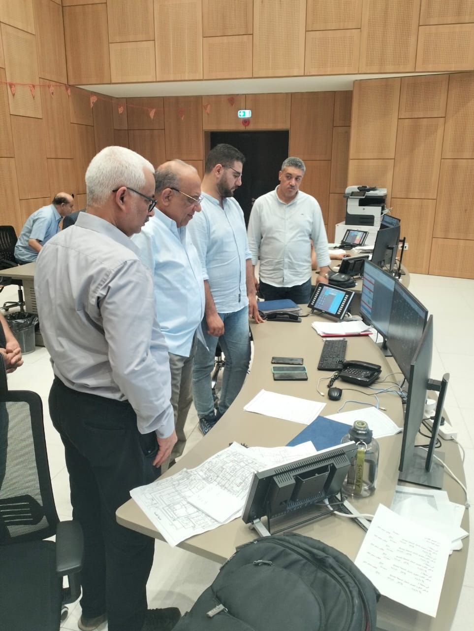 وزير الكهرباء من داخل المركز القومي للتحكم في الطاقة