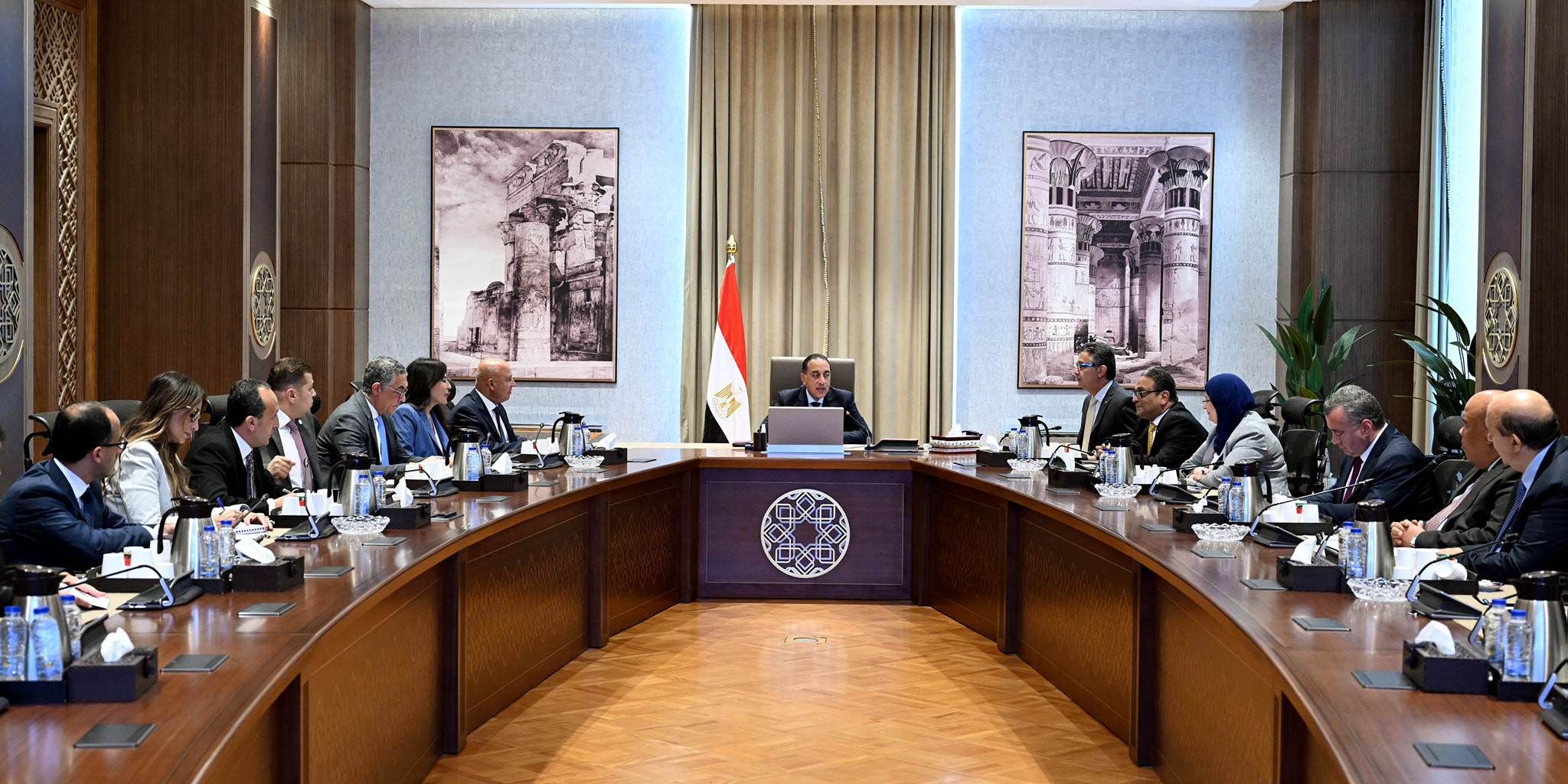 رئيس الوزراء يستعرض تحديات قطاع صناعة الحديد والصلب