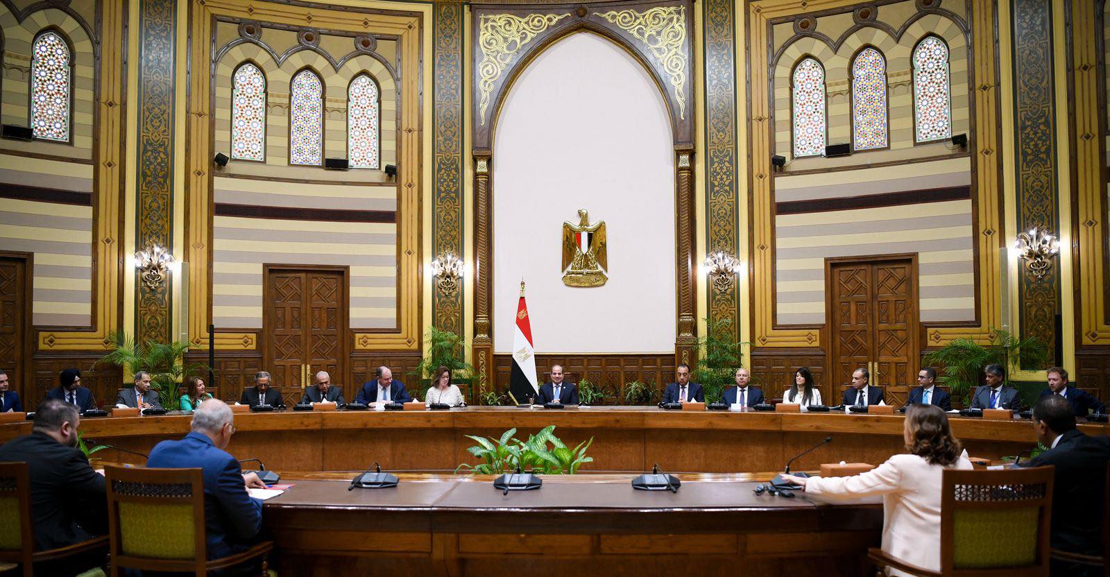 السيسي يلتقي وفد رجال الأعمال الأمريكيين المشاركين في المنتدى الإقتصادي المصري الأمريكي