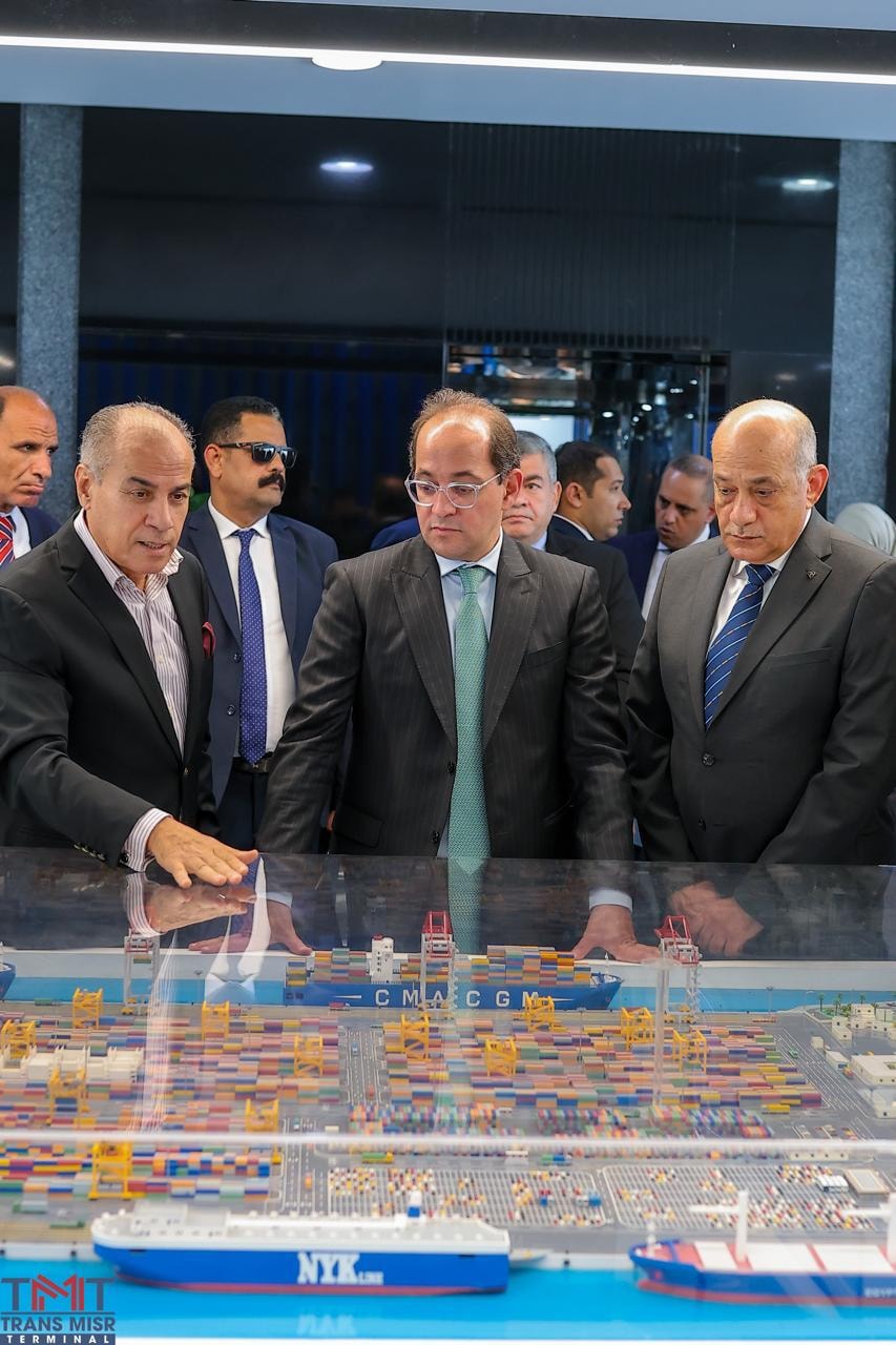 وزير المالية فى جولة ميدانية بميناءي الدخيلة والإسكندرية
