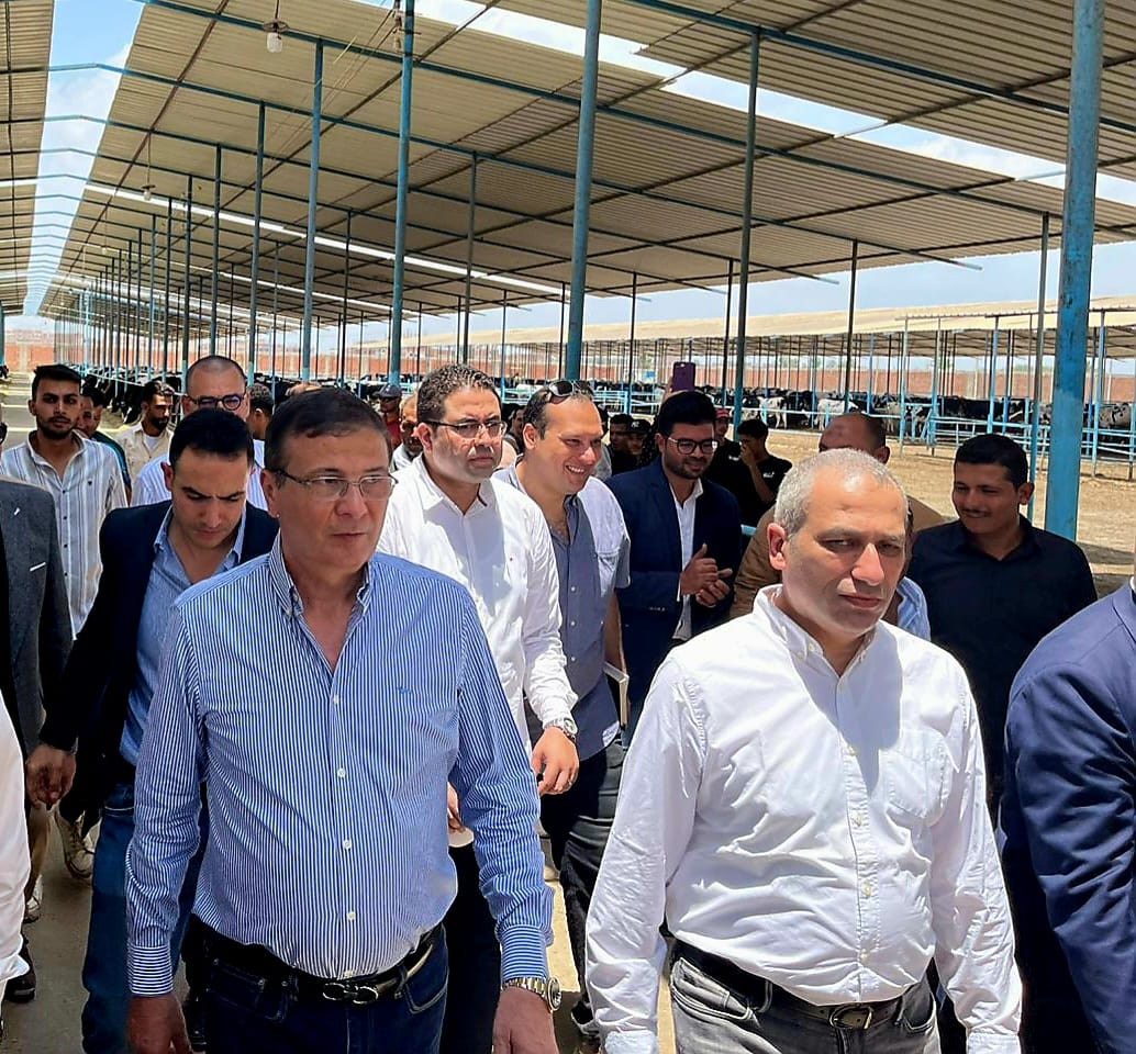 مقر مصانع ومزارع شركة هيلثي ميلك بقرية التلين