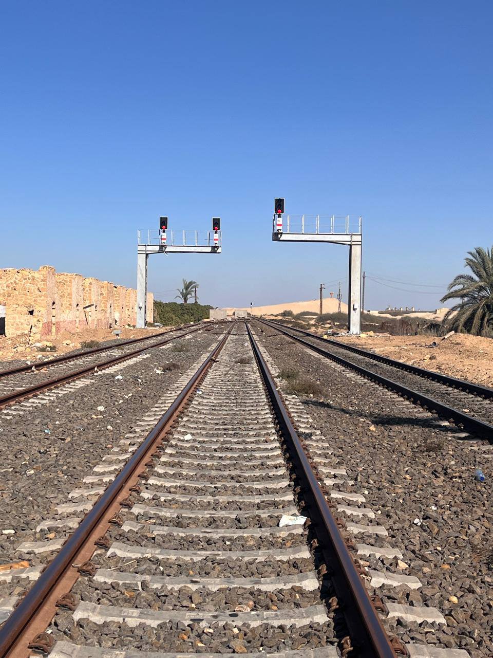 دخول أبراج الإشارات الرئيسية في عدد من المحطات
