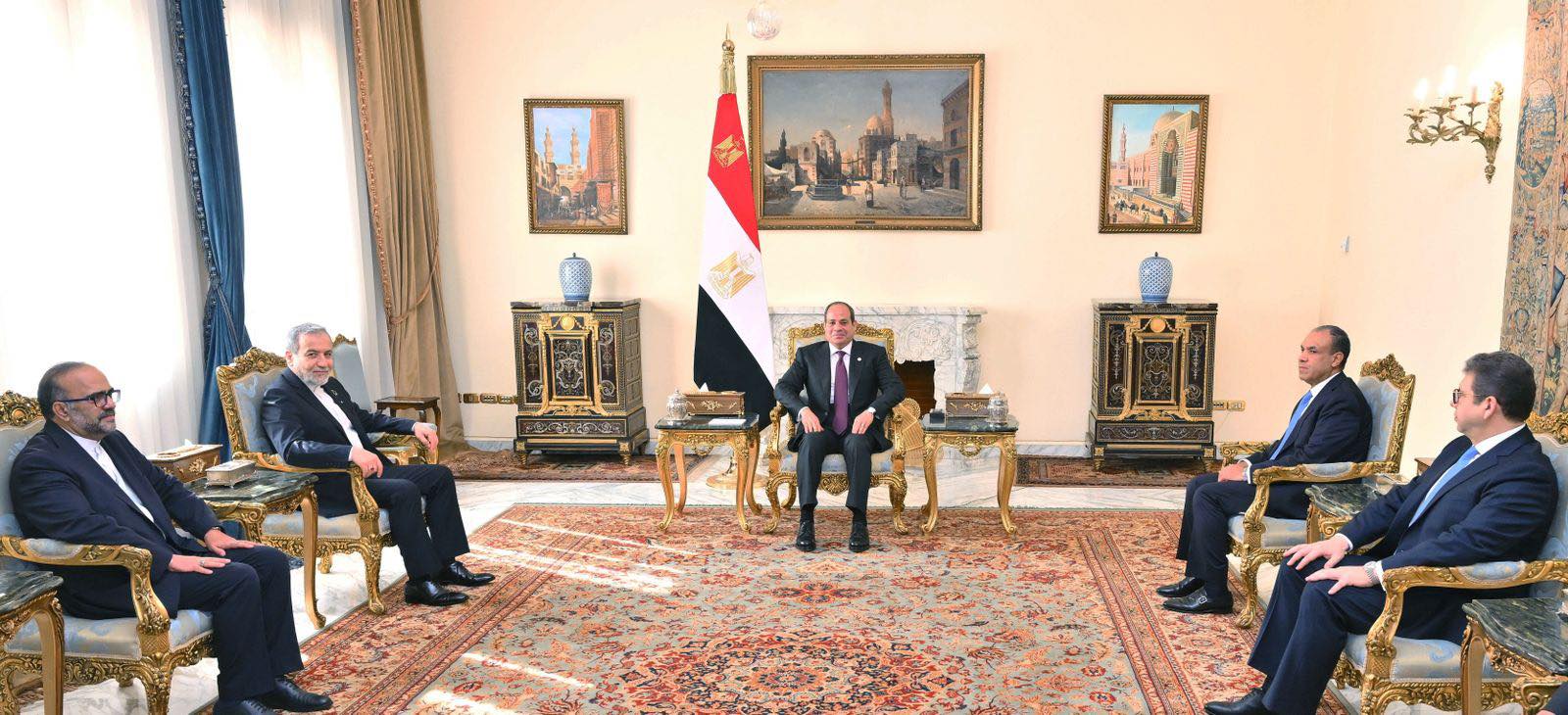 الرئيس السيسي يستقبل وزير الخارجية الإيراني