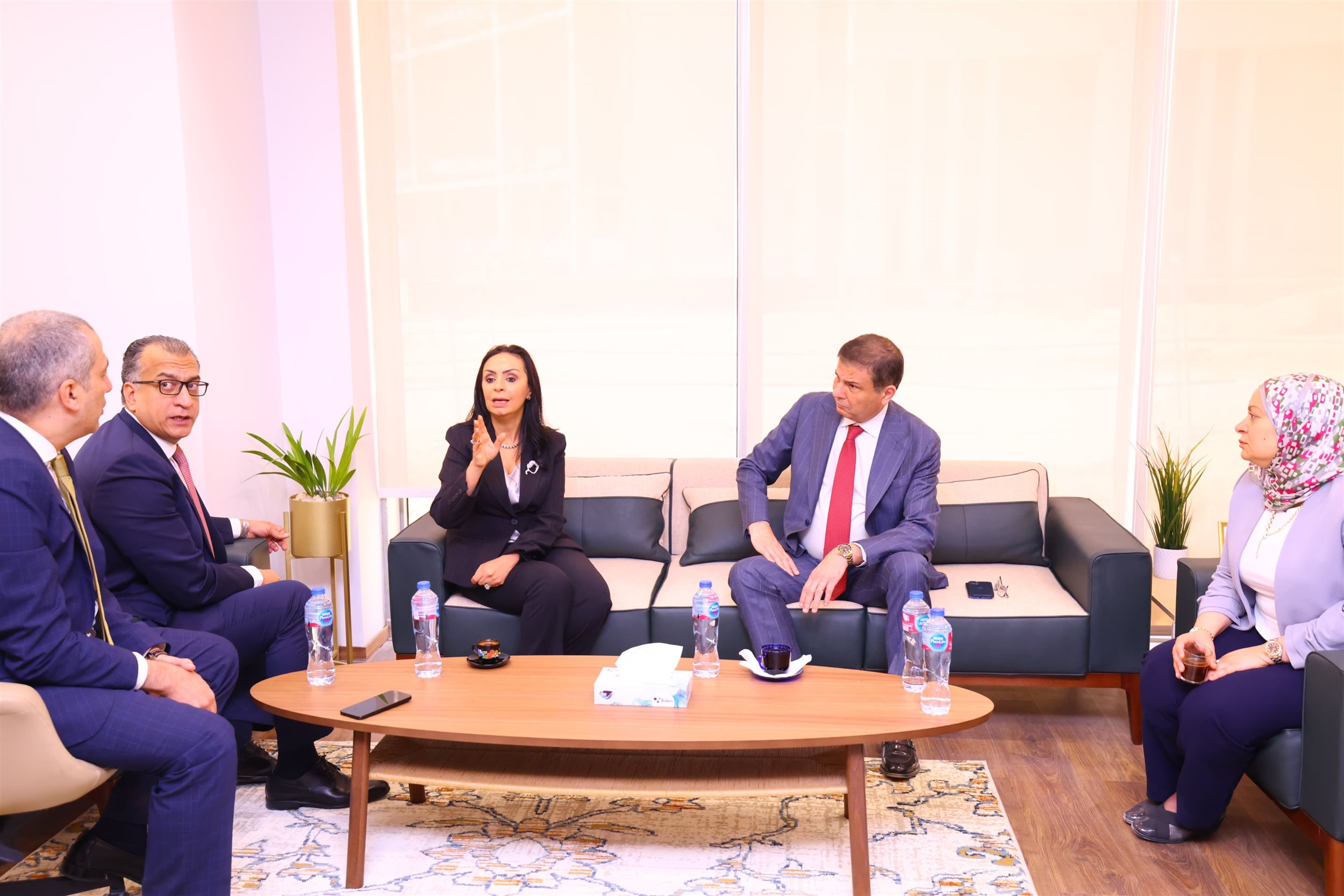 وزيرا التضامن الاجتماعي والزراعة يتفقدان مقر البنك الزراعي المصري