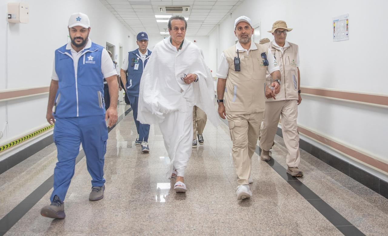 وزير الصحة ونظيره السعودي يطمئنان على الحالة الصحية للحجاج