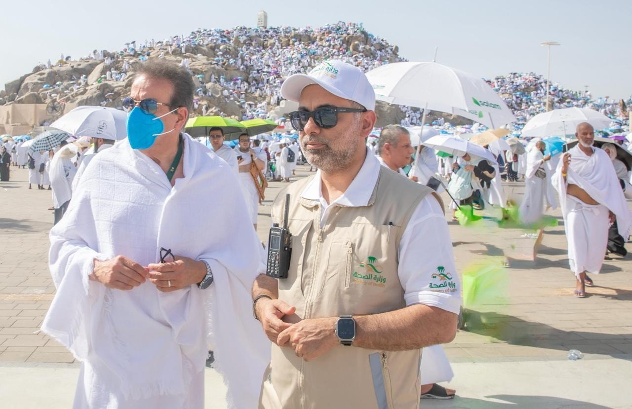 وزير الصحة ونظيره السعودي يطمئنان على الحالة الصحية للحجاج