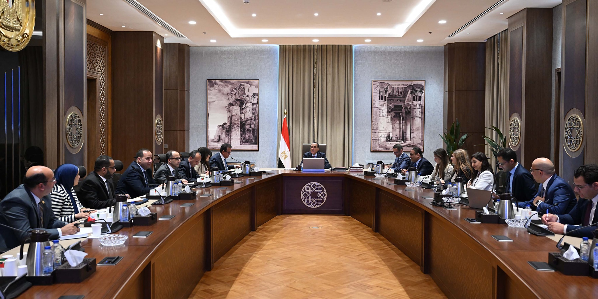رئيس الوزراء يتابع الخطة الاستثمارية لقطاع الصحة