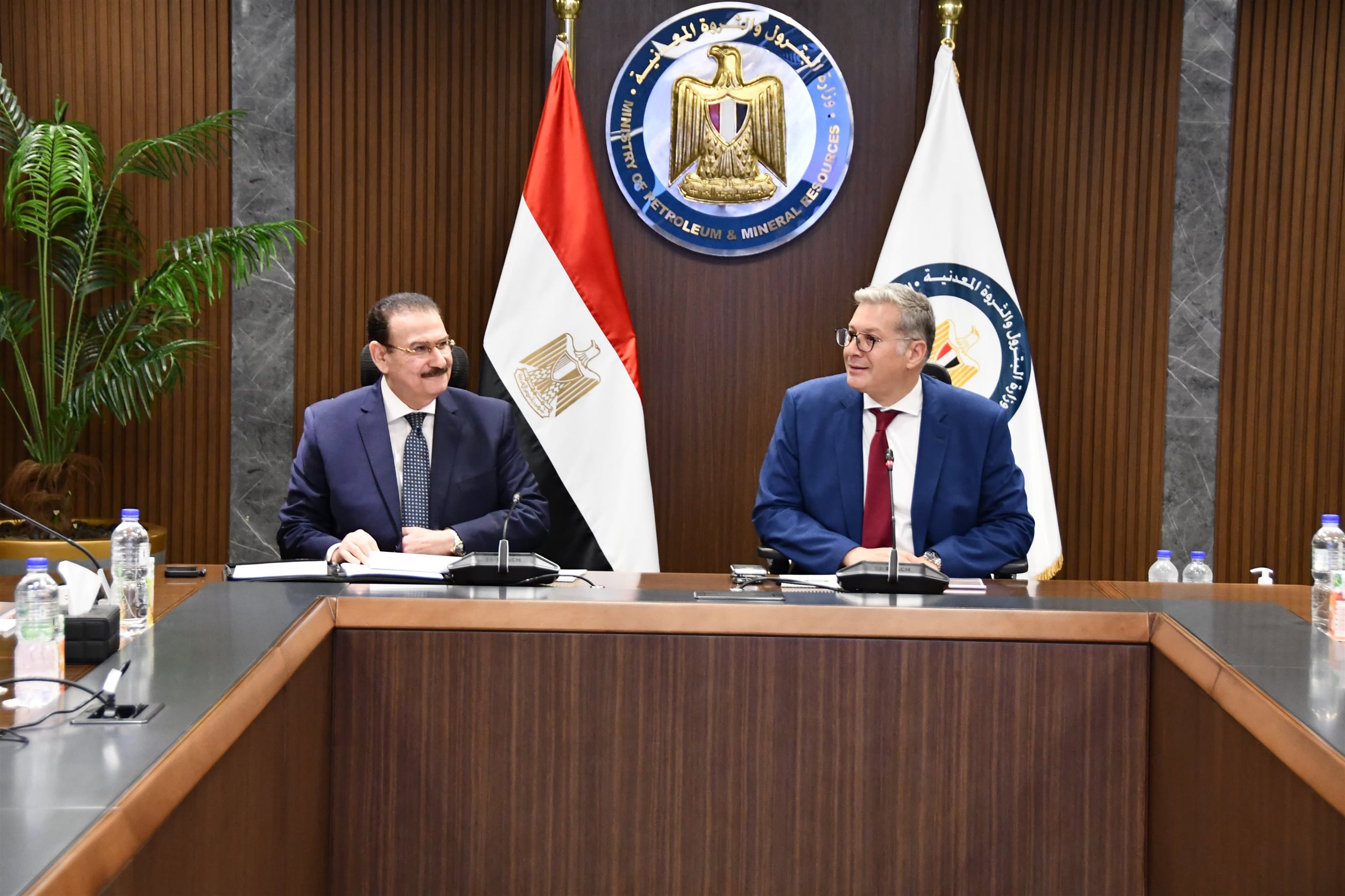 وزير البترول يجتمع مع مساهمي شركة أبوطرطور لحامض الفوسفوريك