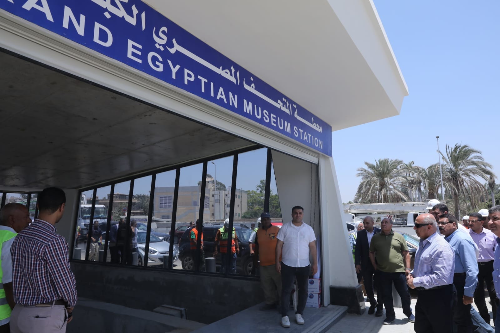 الوزير يتابع جاهزية الدائري والأتوبيس الترددي بمنطقة المتحف المصري