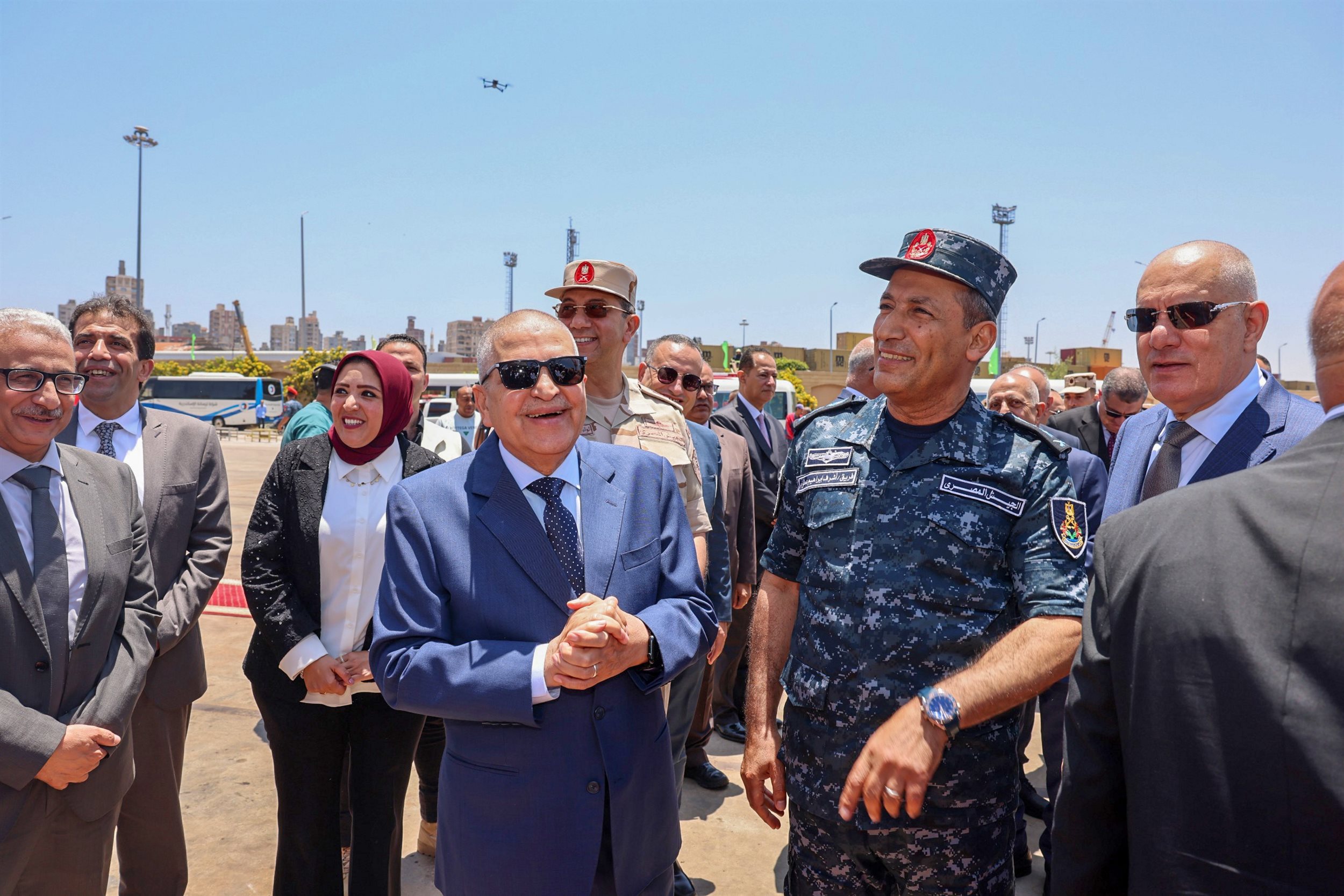 رئيس هيئة قناة السويس وقائد القوات البحرية يشهدان تدشين قاطرة الإنقاذ الإسماعيلية 1