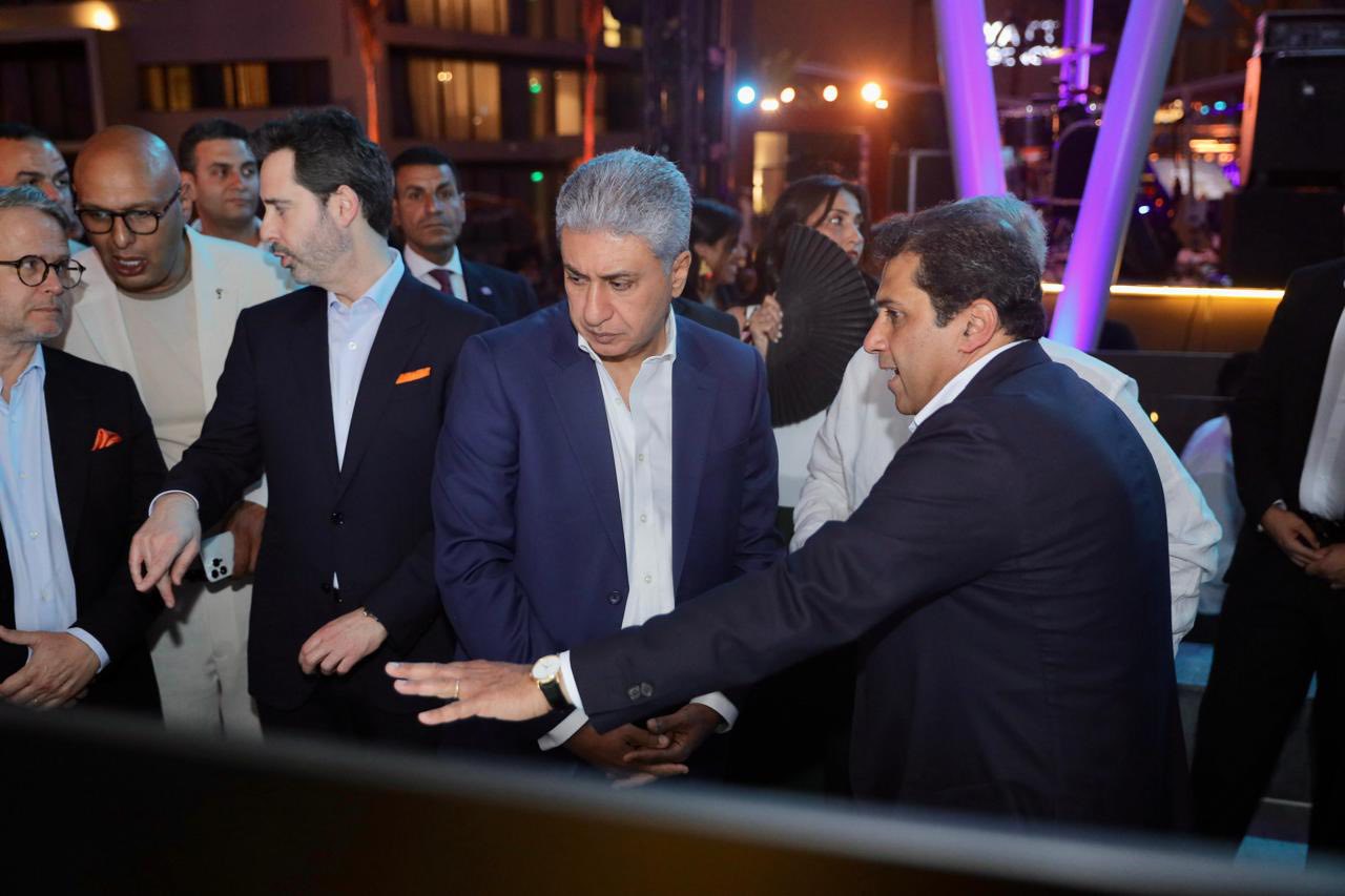 وزير السياحة يشهد افتتاح فندق حياة سنتريك كايرو ويست