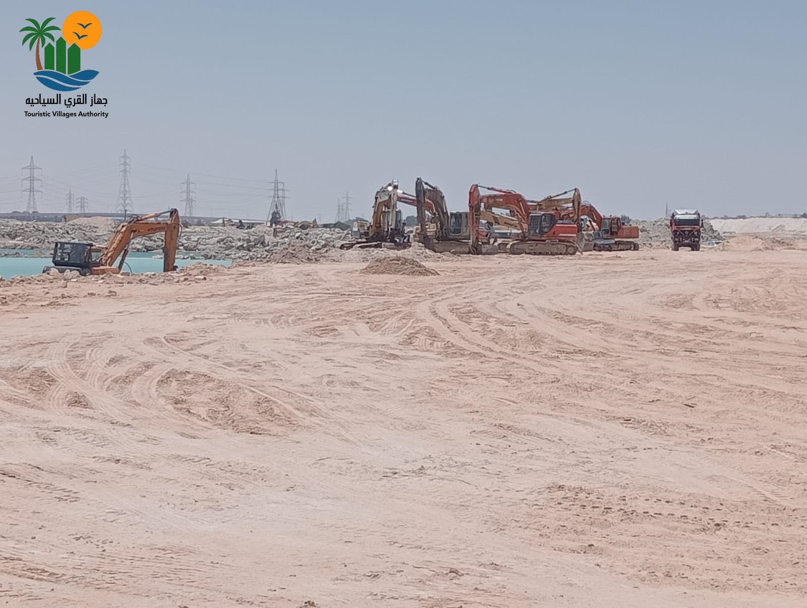 وزير الإسكان يتابع سير العمل بمشروعات تطوير البنية الأساسية