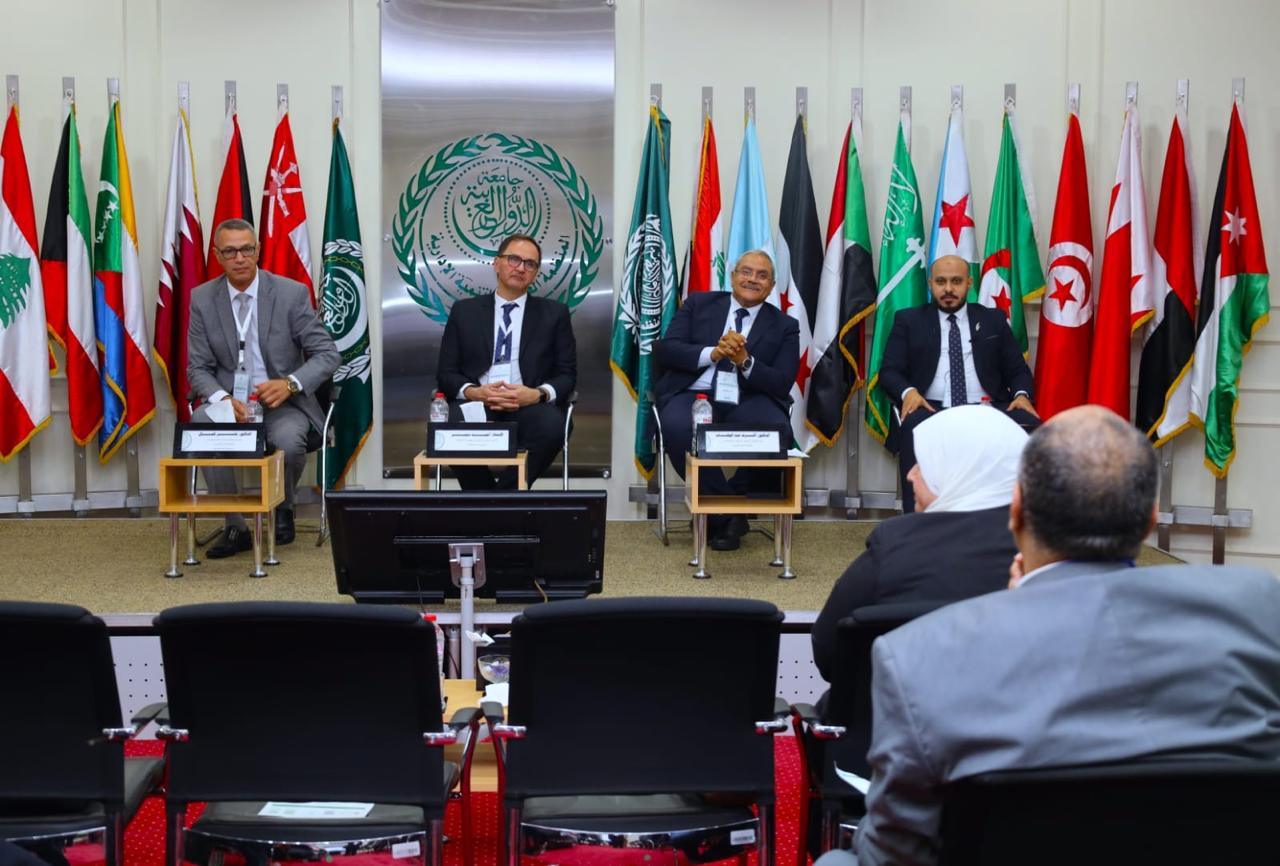 المصرف المتحد يشارك في ملتقى التجارب والممارسات الإدارية