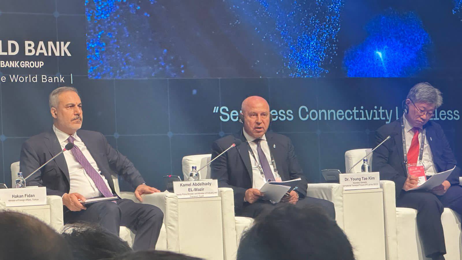 فعاليات منتدى الترابط العالمي في مجال النقل 2025