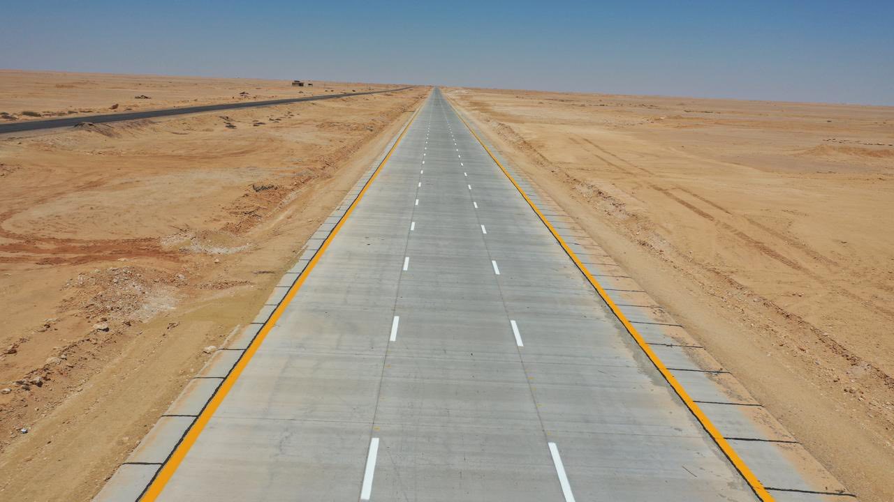 افتتاح وتشغيل القطاع الرابع من إزدواج طريق سيوة - مطروح