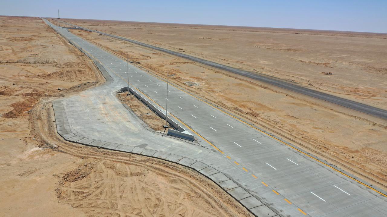 افتتاح وتشغيل القطاع الرابع من إزدواج طريق سيوة - مطروح