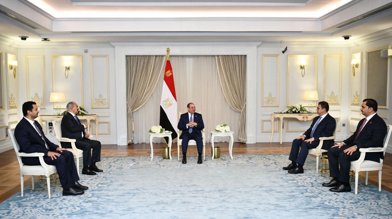 الرئيس السيسي يستقبل القائد العام للجيش الوطني الليبي