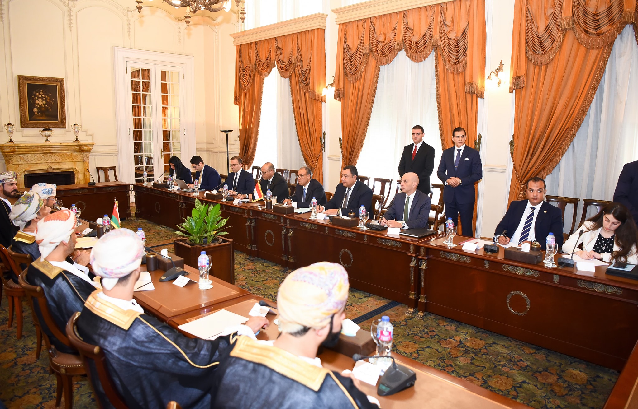 وزير الخارجية ونظيره العماني يترأسان أعمال اللجنة المشتركة بالقاهرة
