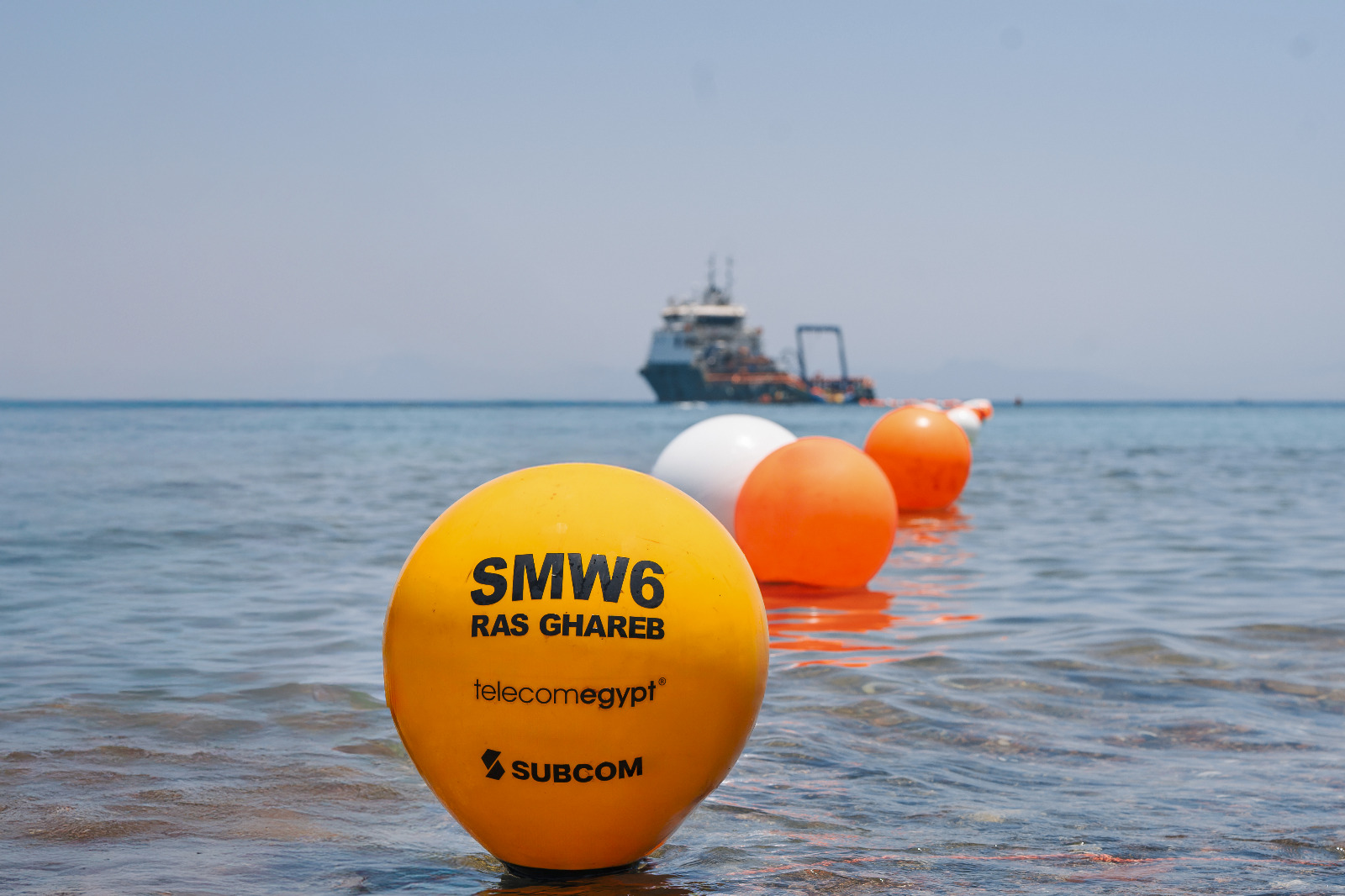 المصرية للاتصالات تنتهي من مسارات الكابل البحري SEA-ME-WE-6