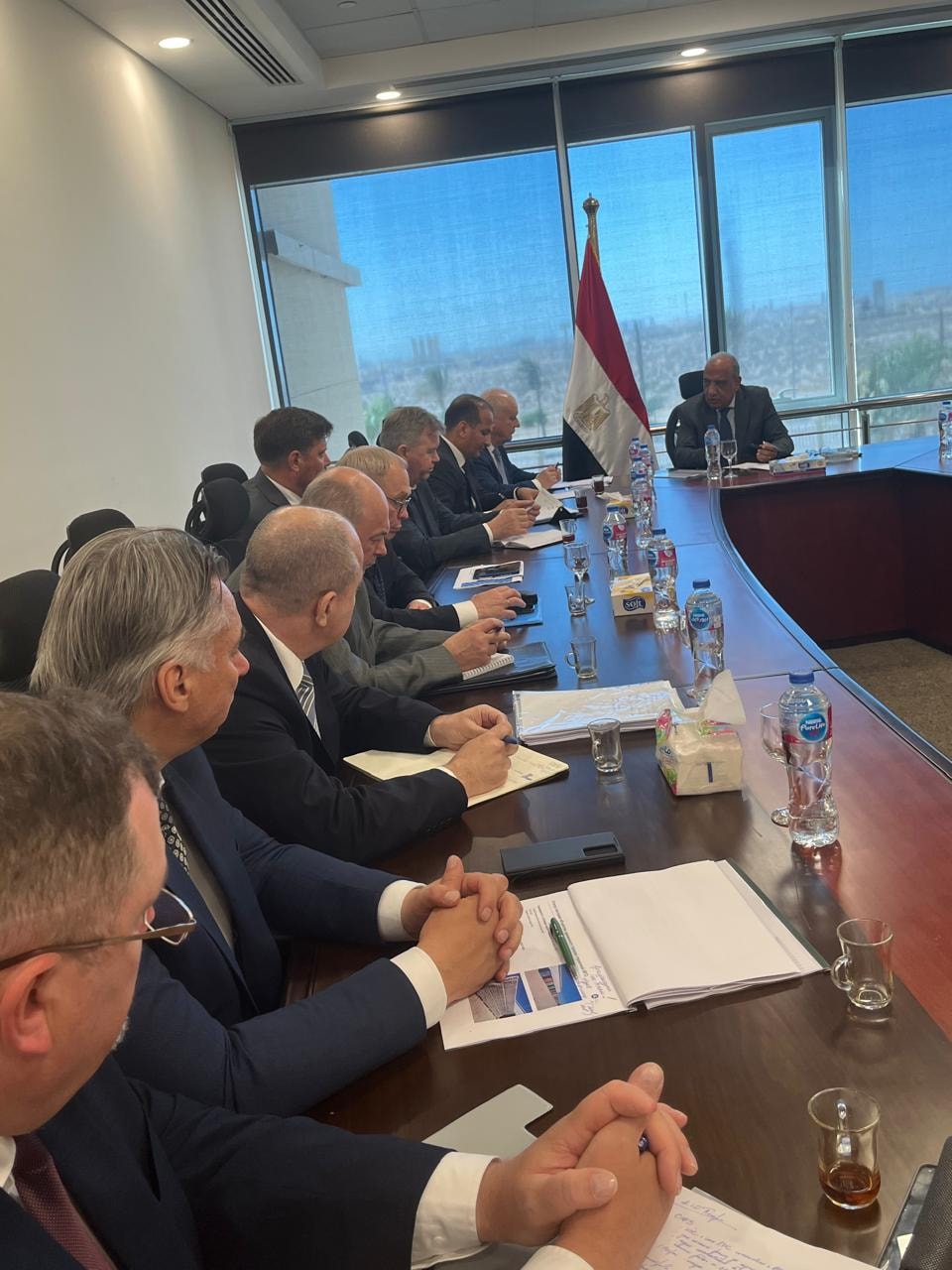 وزير الكهرباء مع رئيس شركة آتوم ستروى إكسبورت ومدير روسآتوم
